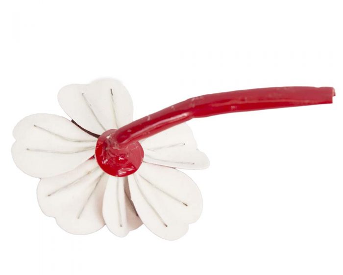 Small shiny red leather flower - Image 3