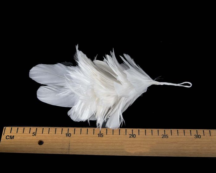 Off-white 30cm Marabou feathers bunch - Image 2