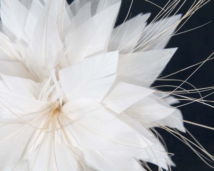 Large feather flower - Image 3