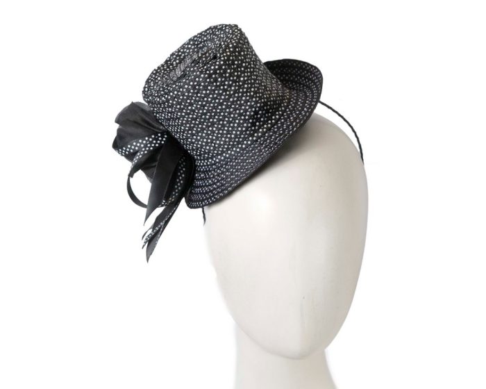 Black & white top hat fascinator