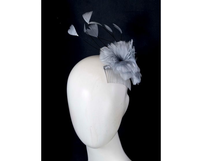 Silver feather comb fascinator