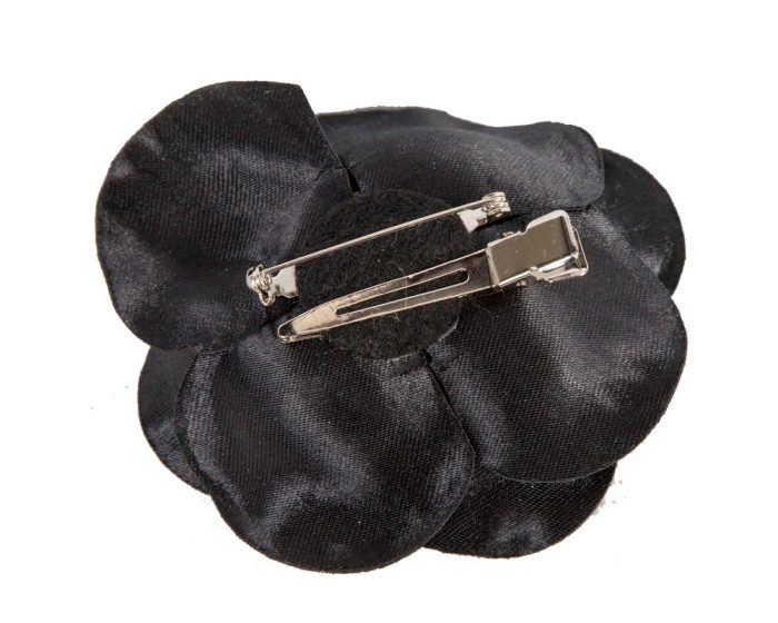 9cm black leather flower brooch (pack of 3) - Image 3