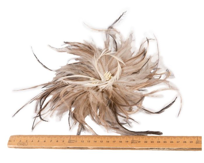 Ostrich fringe Feather Bunch Broche - Image 11
