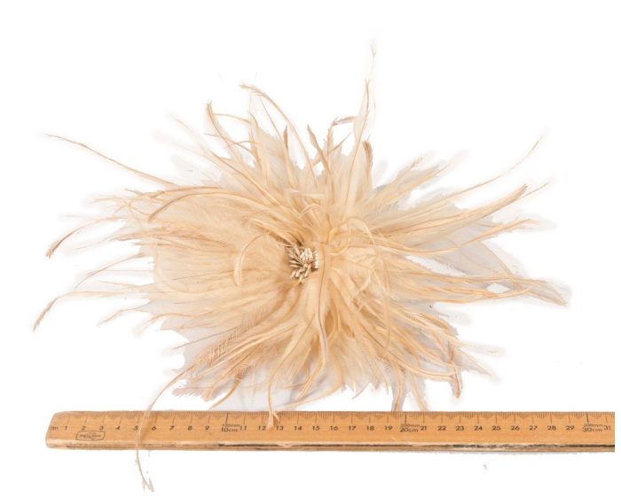 Ostrich fringe Feather Bunch Broche - Image 2